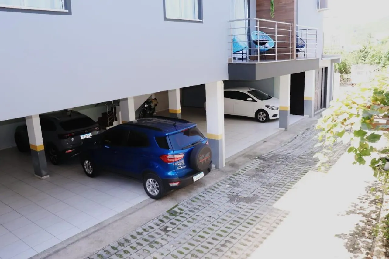 Enseada De Zimbros Residencial Apartment Bombinhas